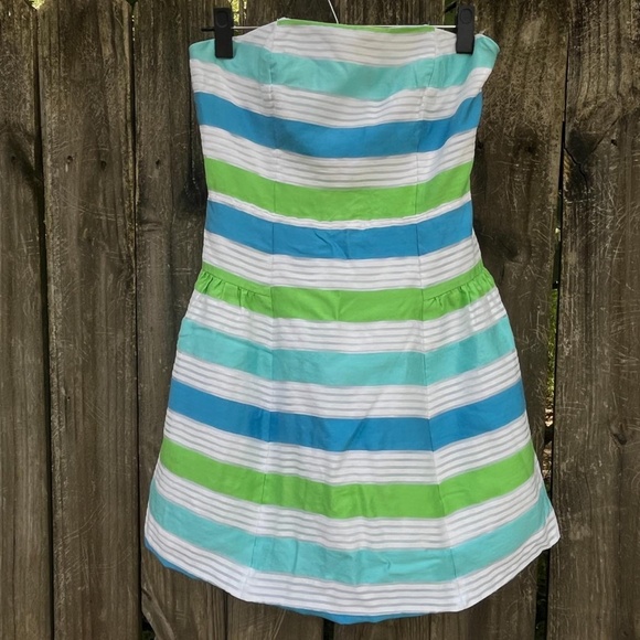 Lily Pulitzer Strip Dress - Picture 2 of 2